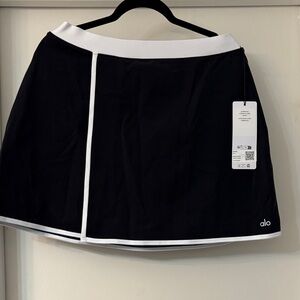 ALO Yoga Black and White Mini Skirt